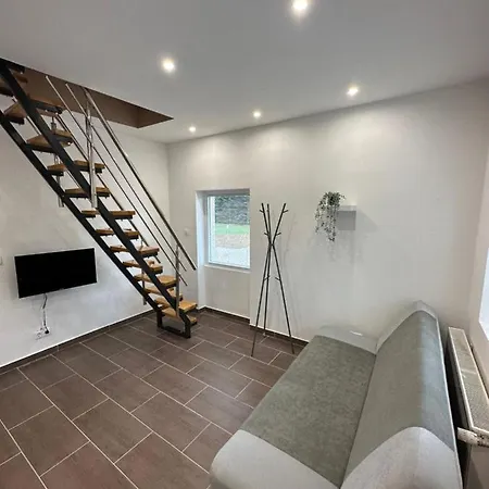 Apartment Mellett